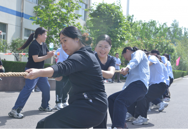 迎五一，展風采——新風光第二十一屆春季運動會召開
